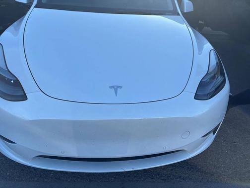 2022 Tesla Model Y Performance Dual Motor All-Wheel Drive