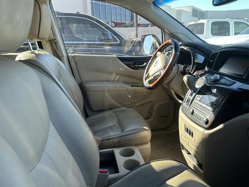 2014 Nissan Quest SL