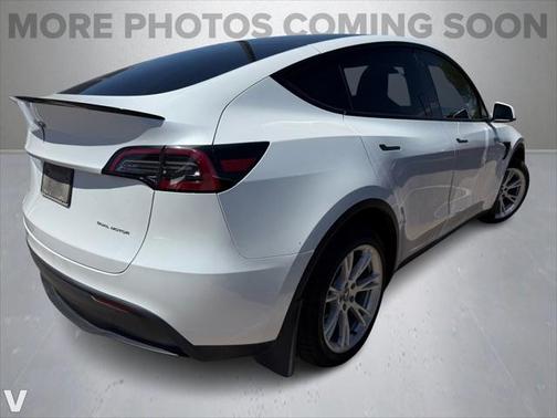 2023 Tesla Model Y Long Range Dual Motor All-Wheel Drive