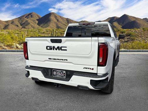 Summit White 2021 GMC Sierra 1500 AT4
