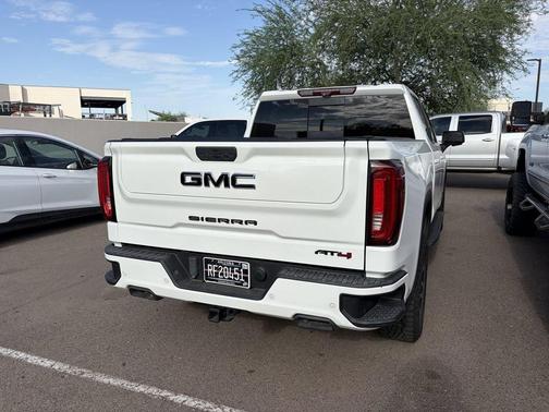 Summit White 2021 GMC Sierra 1500 AT4