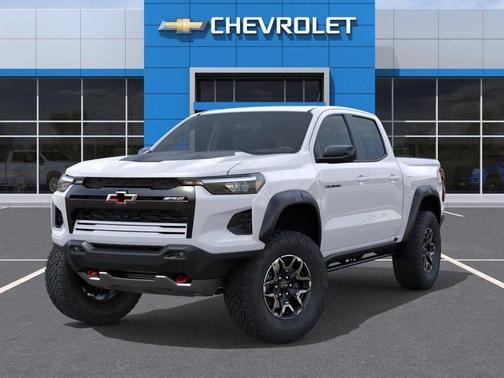Summit White 2026 Chevrolet Colorado ZR2