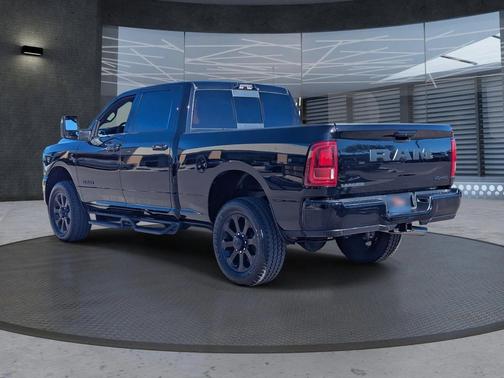 2025 RAM 2500 Laramie Crew Cab 4x4 6'4' Box