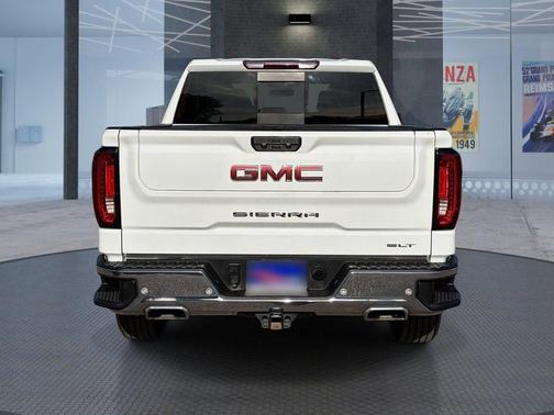 Summit White 2024 GMC Sierra 1500 SLT