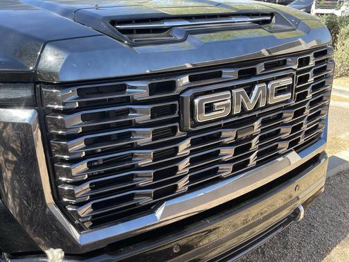 Onyx Black 2024 GMC Sierra 3500 Denali