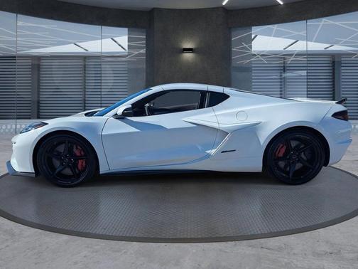 2024 Chevrolet Corvette E-Ray RWD Coupe 2LZ