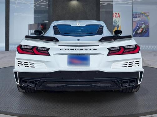 2024 Chevrolet Corvette E-Ray RWD Coupe 2LZ