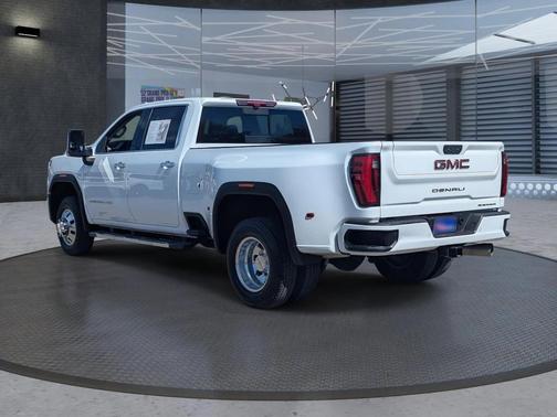 2025 GMC Sierra 3500 Denali
