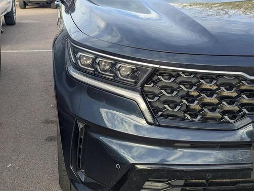 2023 Kia Sorento Plug-In Hybrid SX Prestige