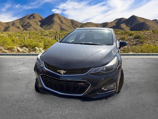 Graphite Metallic 2018 Chevrolet Cruze LT
