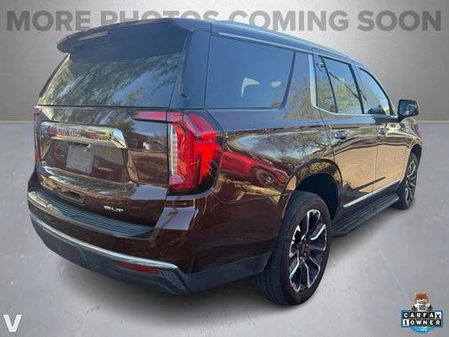 2023 GMC Yukon SLT