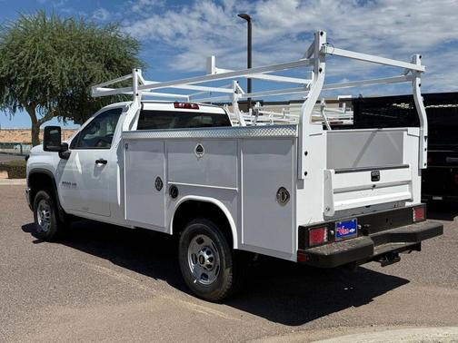 2025 Chevrolet Silverado 2500 WT