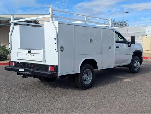 2026 Chevrolet Silverado 3500 WT