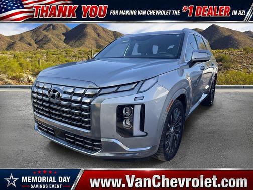 Typhoon Silver 2023 Hyundai PALISADE Calligraphy