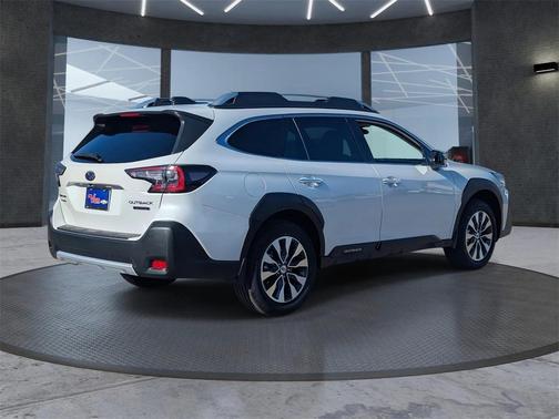 2025 Subaru Outback Touring