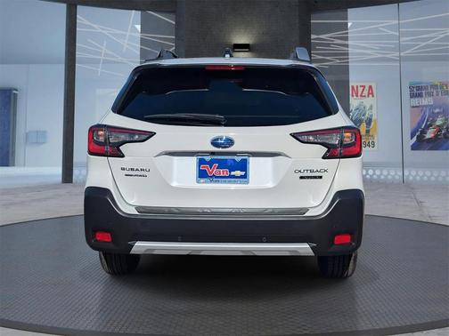 2025 Subaru Outback Touring