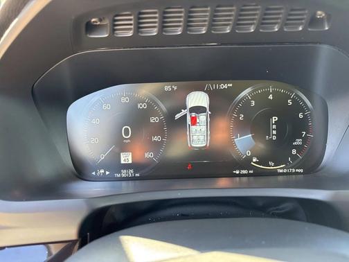 2019 Volvo XC90 T6 Momentum