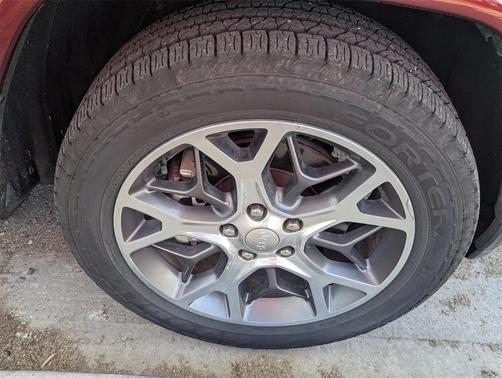 2018 Jeep Grand Cherokee Sterling Edition