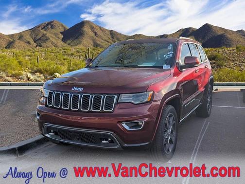 2018 Jeep Grand Cherokee Sterling Edition