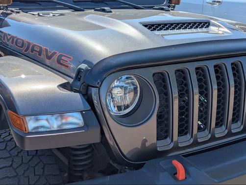 Granite Crystal Metallic Clearcoat 2021 Jeep Gladiator Mojave 4x4