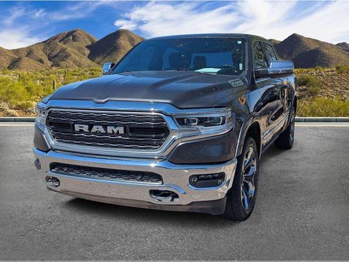 Granite Crystal Metallic Clearcoat 2023 RAM 1500 Limited