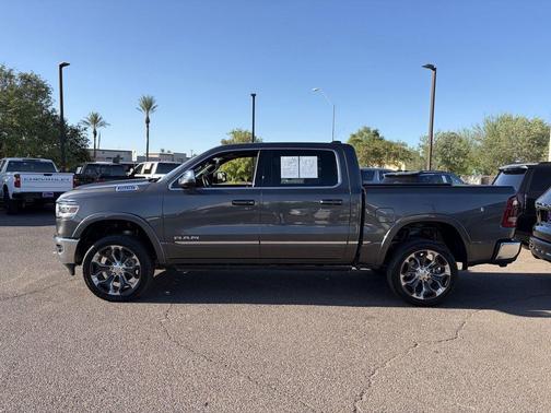 Granite Crystal Metallic Clearcoat 2023 RAM 1500 Limited