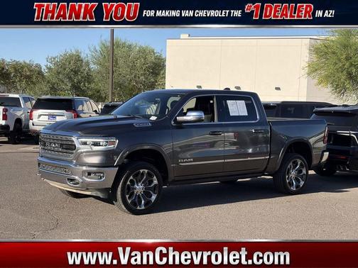 Granite Crystal Metallic Clearcoat 2023 RAM 1500 Limited