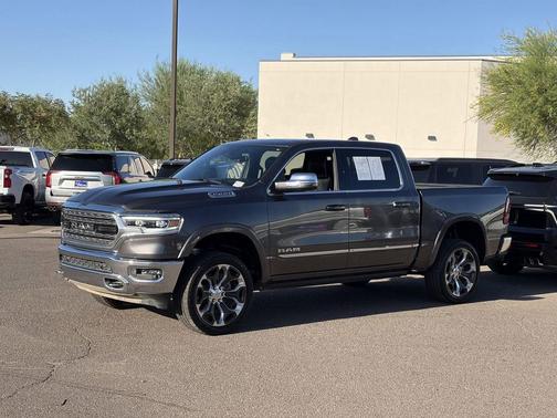 Granite Crystal Metallic Clearcoat 2023 RAM 1500 Limited