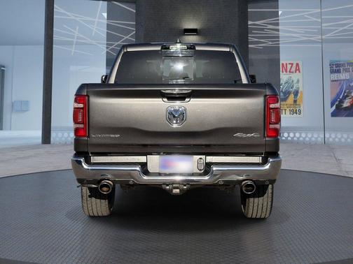 Granite Crystal Metallic Clearcoat 2023 RAM 1500 Limited