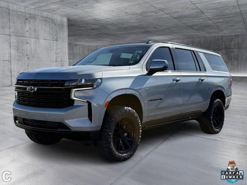 2024 Chevrolet Suburban RST