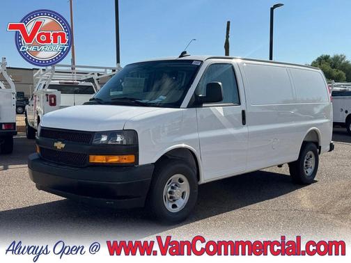 2025 Chevrolet Express 2500 RWD 2500 Regular Wheelbase WT