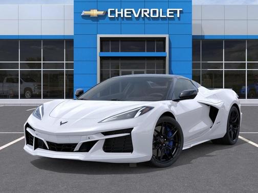 Arctic White 2027 Chevrolet Corvette Z06