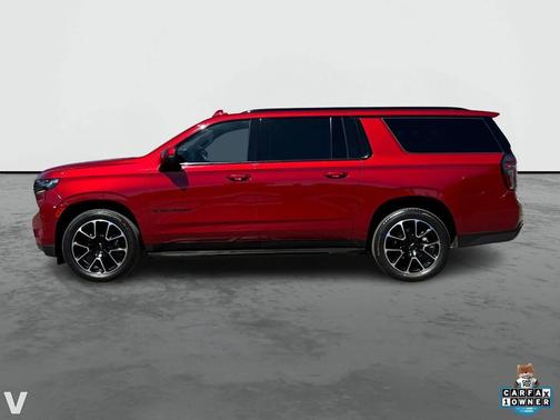 2023 Chevrolet Suburban RST