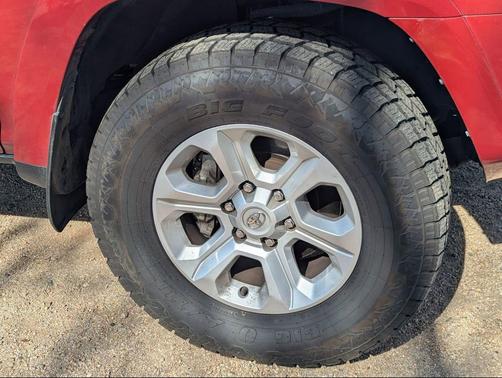 Barcelona Red Metallic 2022 Toyota 4Runner SR5