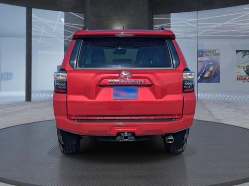 Barcelona Red Metallic 2022 Toyota 4Runner SR5