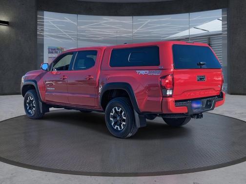 2019 Toyota Tacoma SR