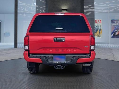 2019 Toyota Tacoma SR