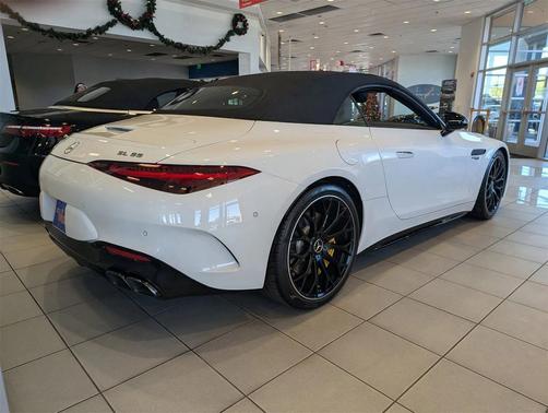 2025 Mercedes-Benz AMG SL 55 Base