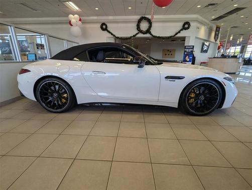 2025 Mercedes-Benz AMG SL 55 Base