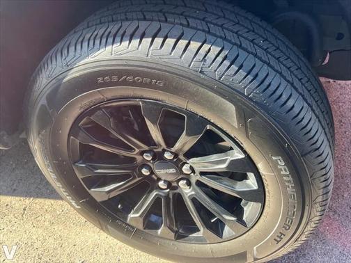 2021 GMC Canyon Elevation Standard