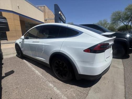 2018 Tesla Model X 75D
