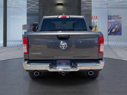 Granite Crystal Metallic Clearcoat 2024 RAM 1500 Big Horn/Lone Star