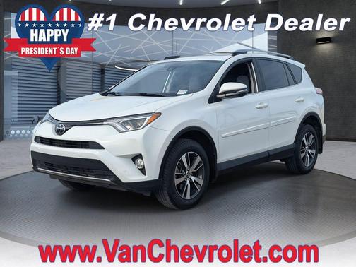 2017 Toyota RAV4 XLE