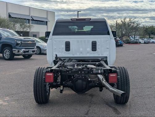 Summit White 2026 Chevrolet Silverado 2500 WT