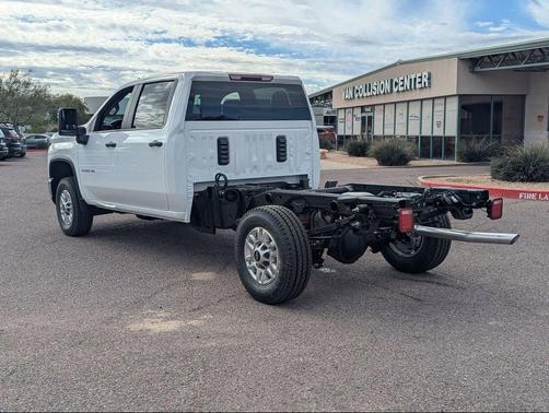 Summit White 2026 Chevrolet Silverado 2500 Crew Cab, Long Bed, WT, RWD