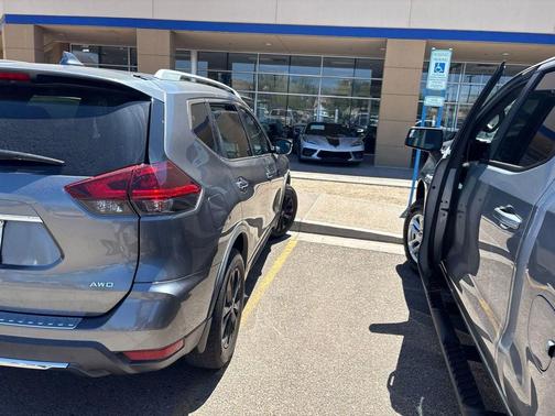 Gun Metallic 2018 Nissan Rogue S