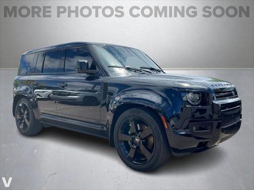 2023 Land Rover Defender 110 V8