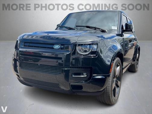 2023 Land Rover Defender 110 V8