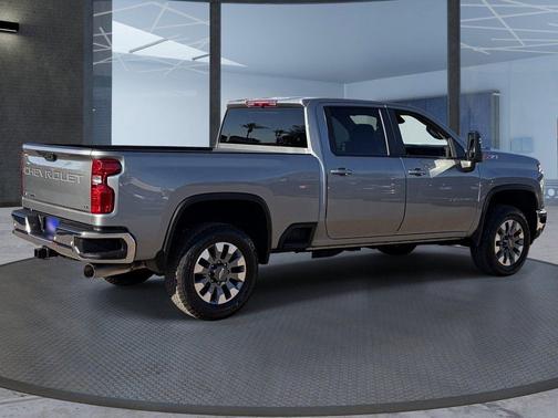 Sterling Gray Metallic 2025 Chevrolet Silverado 3500 LT