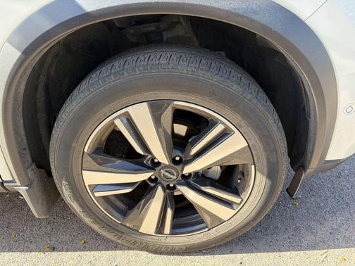 Pearl White Tricoat 2023 Nissan Rogue Platinum